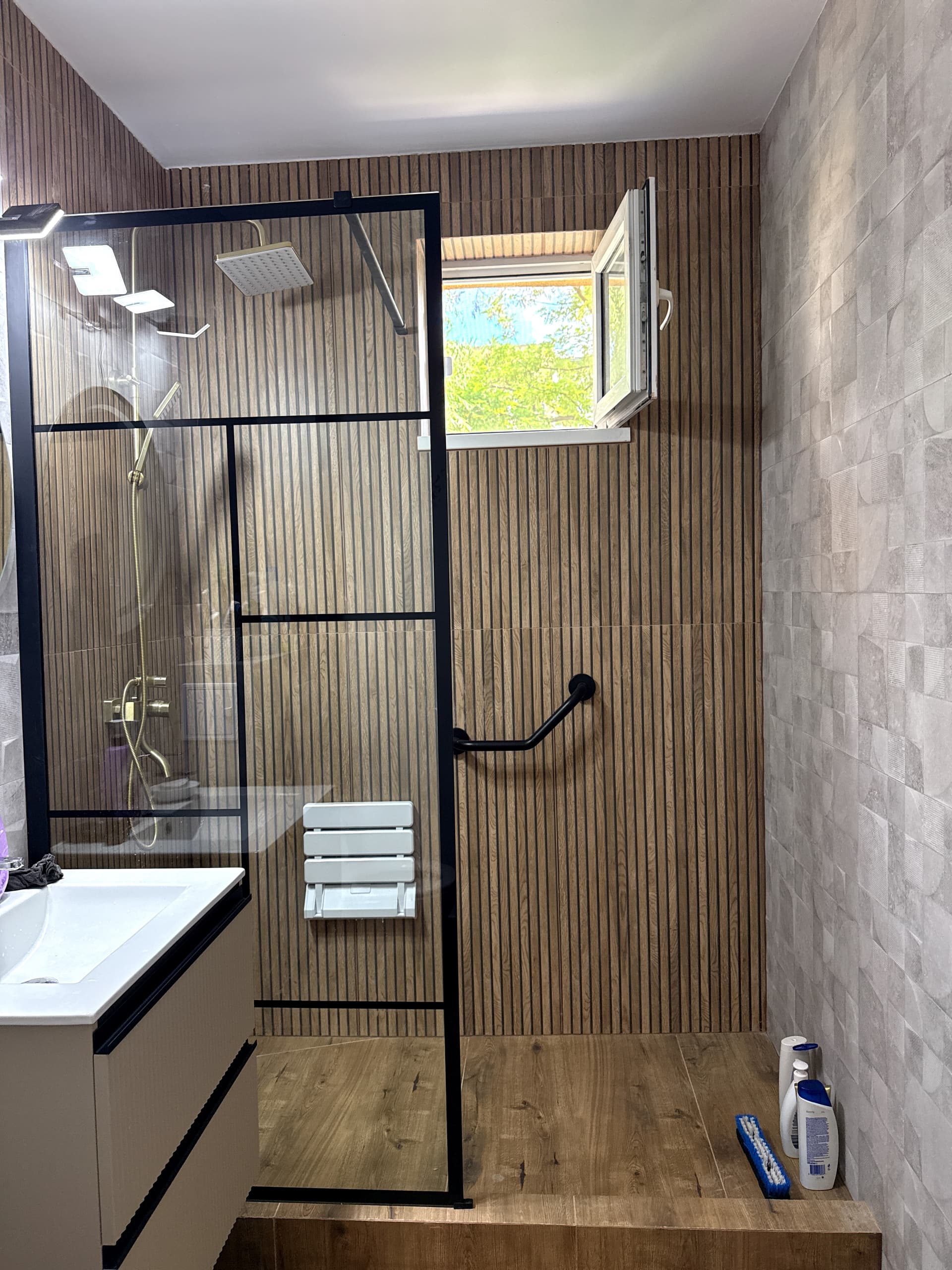 Renovare apartament 2 camere — Iași · Zugrav Iași