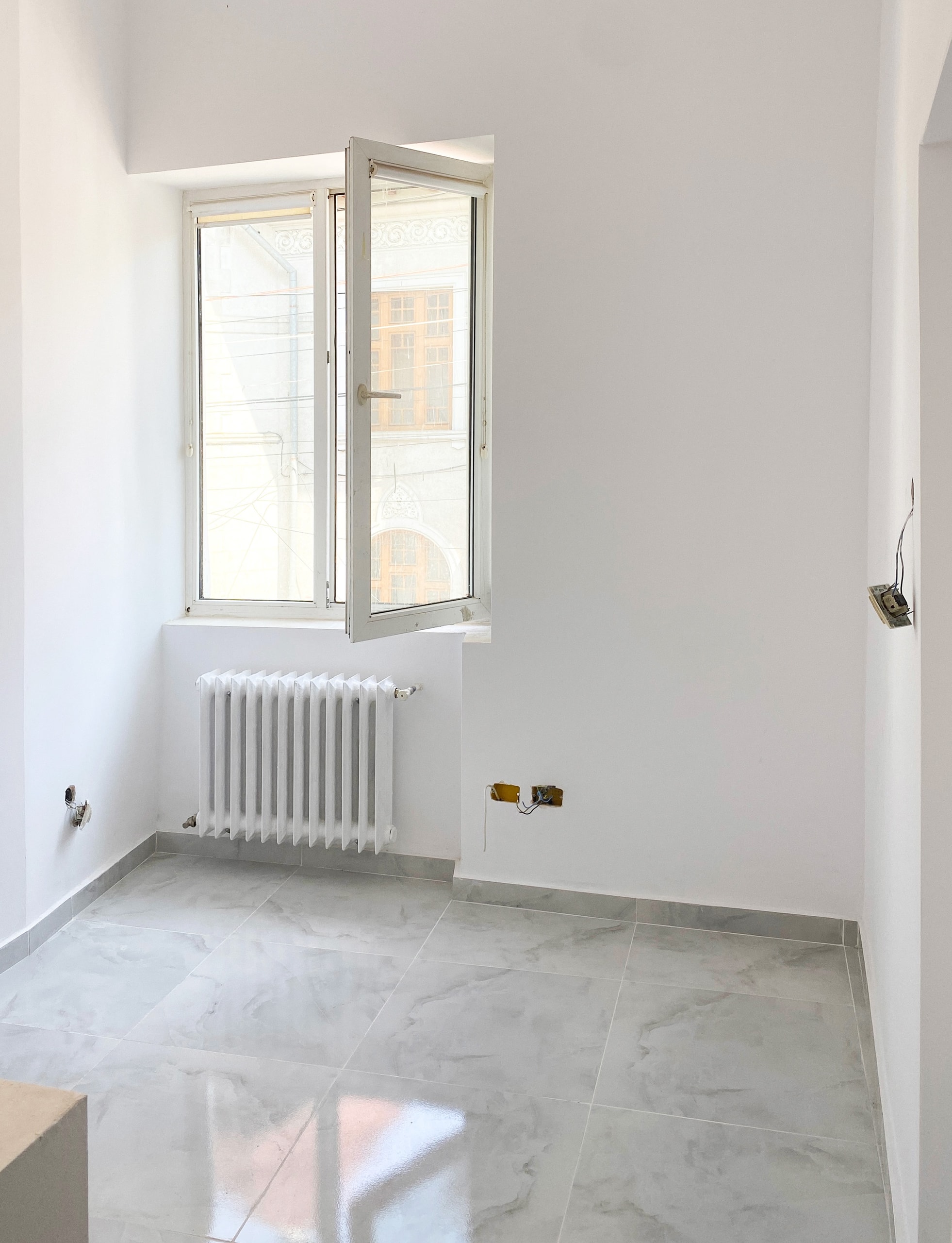 Zugrav Iași — Renovare apartament 2 camere (Iași — Independenței) — înainte/după 3 — după