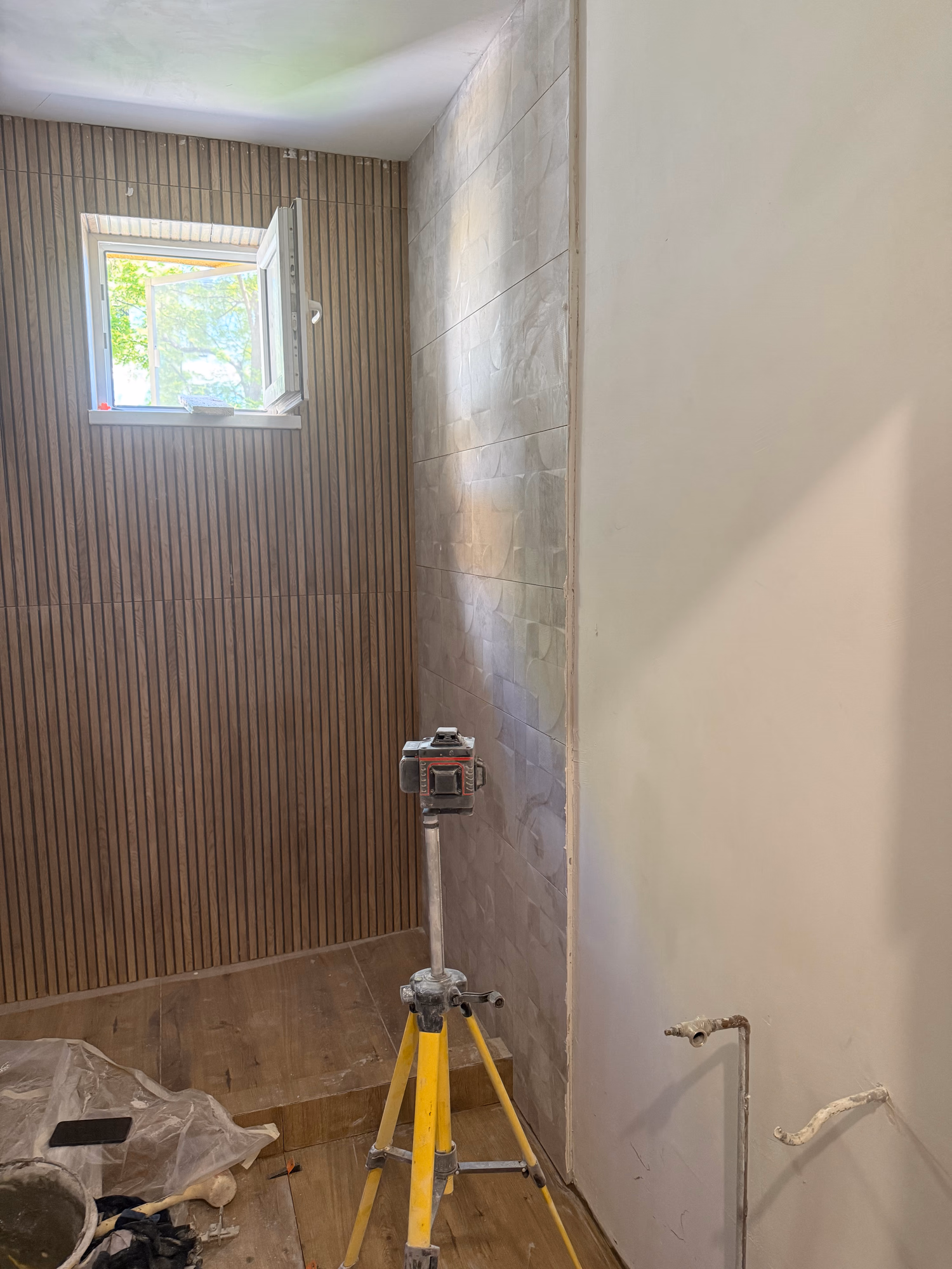 Zugrav Iași — Renovare apartament 2 camere (Iași) — În construcție 5