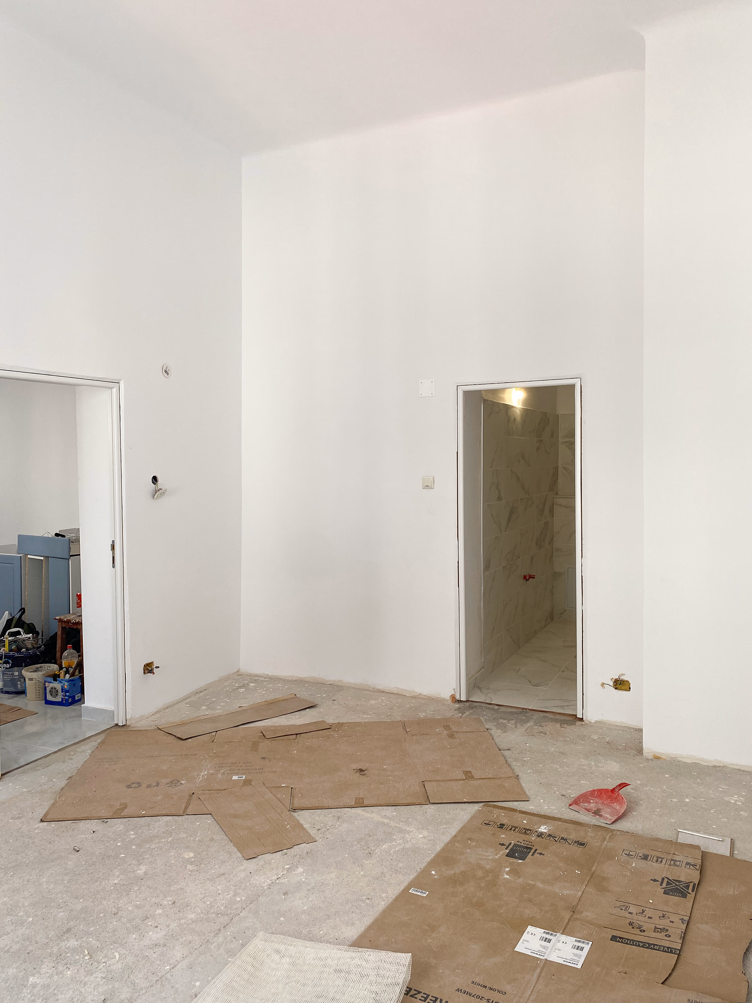 Zugrav Iași — Renovare apartament 2 camere (Iași — Independenței) — Construcție 2