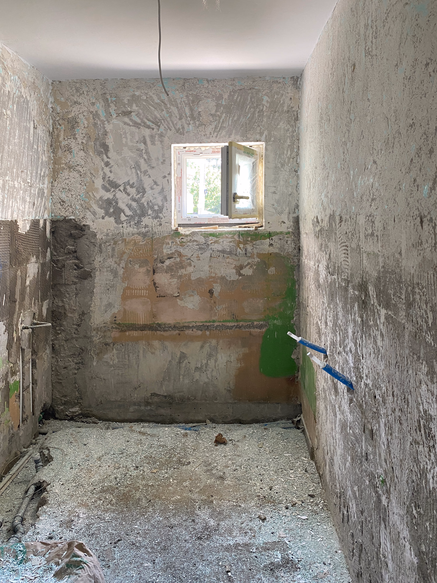Zugrav Iași — Renovare apartament 2 camere (Iași — Tătărași) — În construcție 4