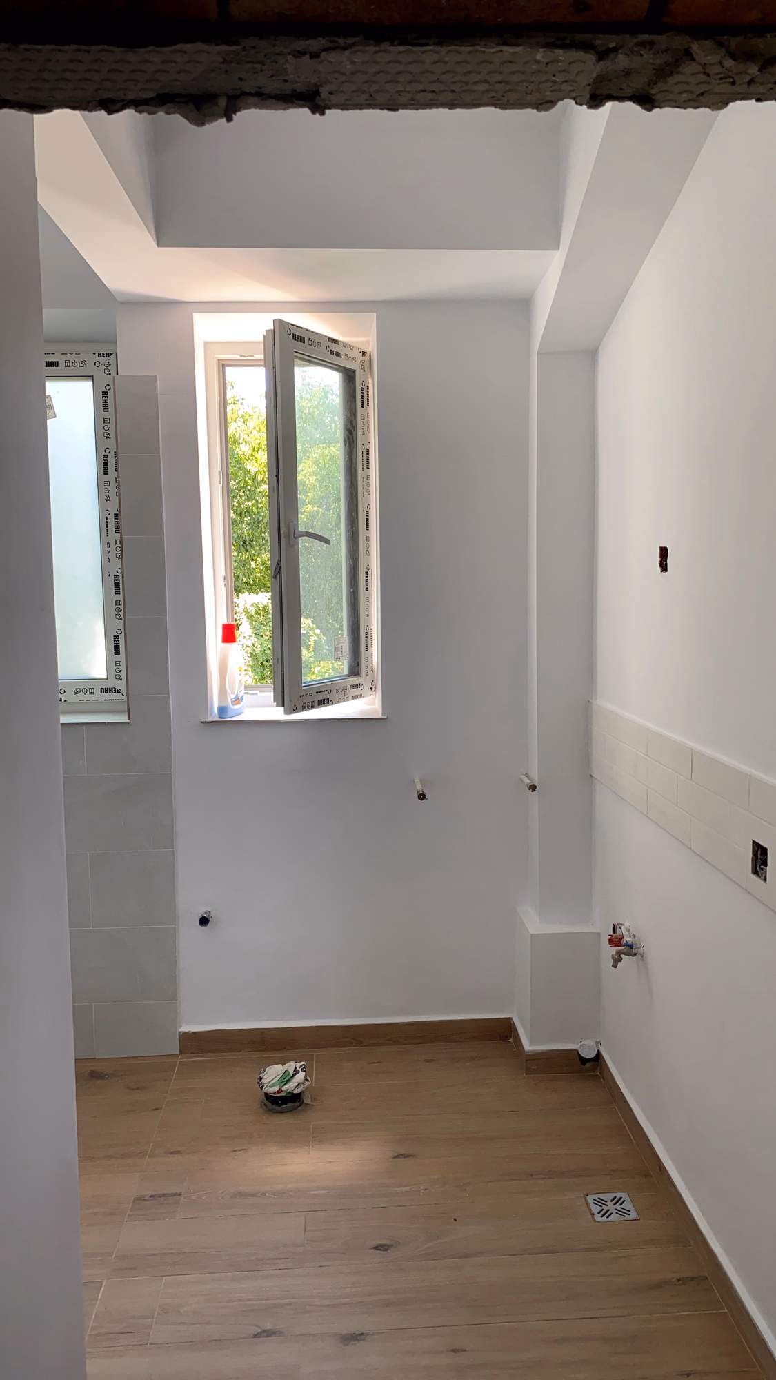 Zugrav Iași — Renovare apartament (Iași — Elena Doamna) — Galerie 5
