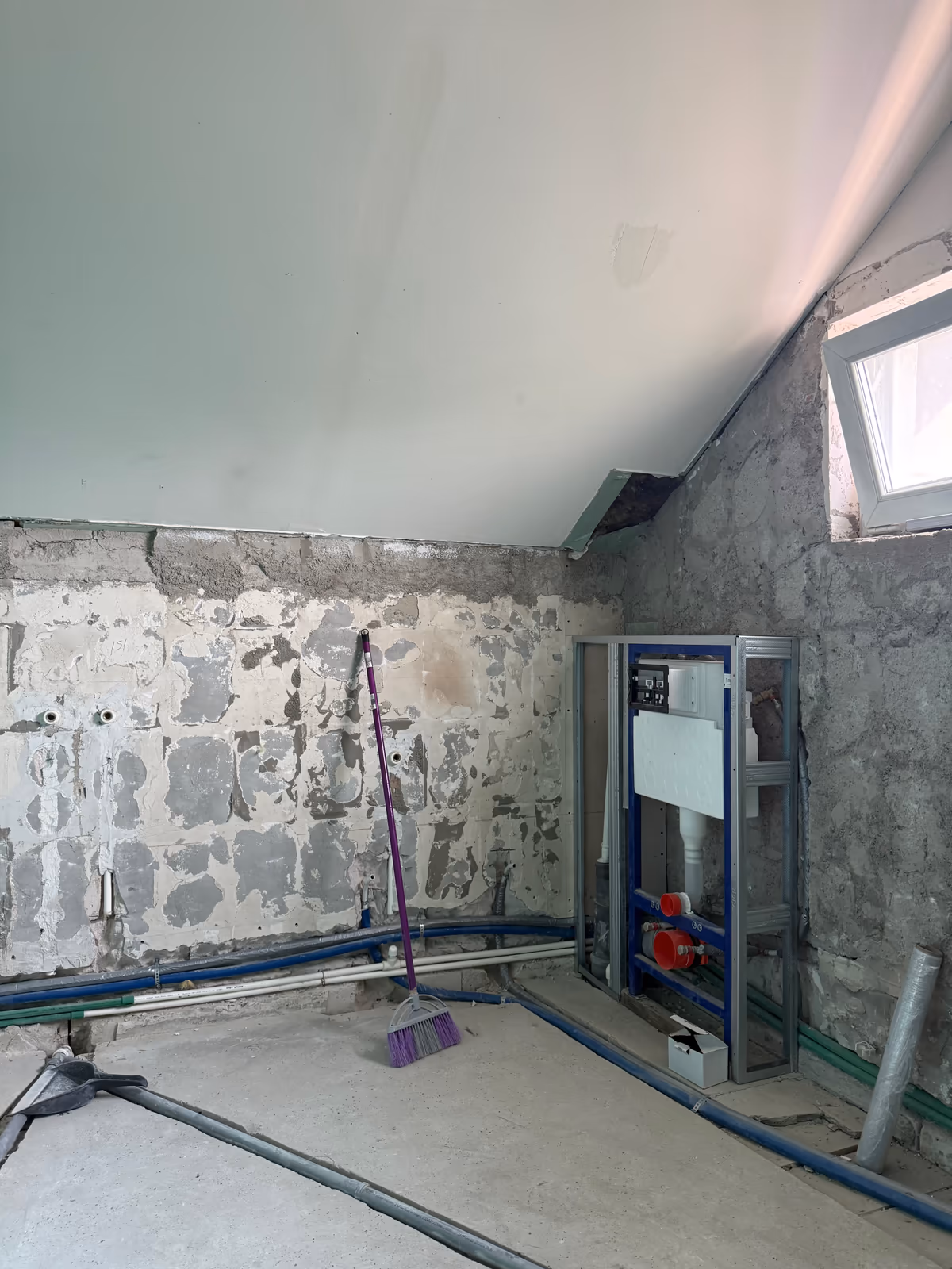 Zugrav Iași — Renovare casă etaj (Iași — Lunca Cetățuii) — Finalizate 18