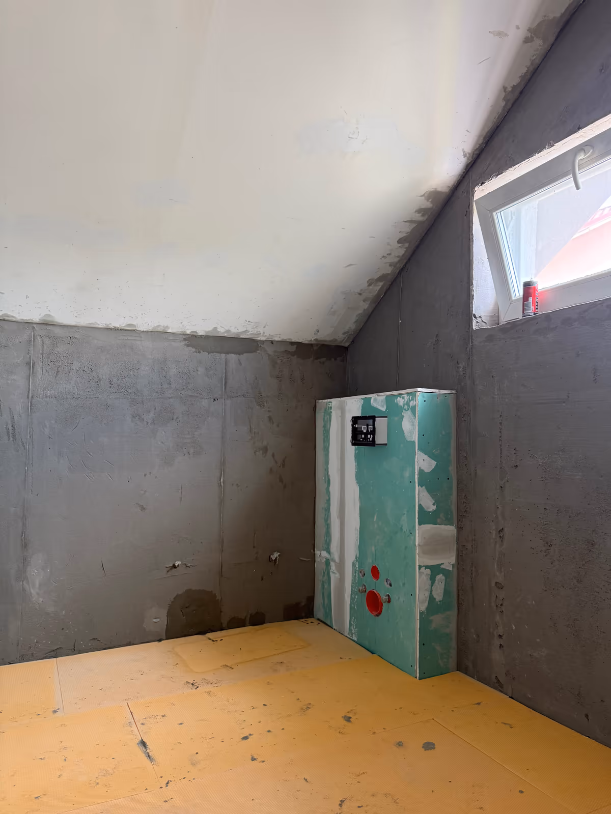 Zugrav Iași — Renovare casă etaj (Iași — Lunca Cetățuii) — Finalizate 17