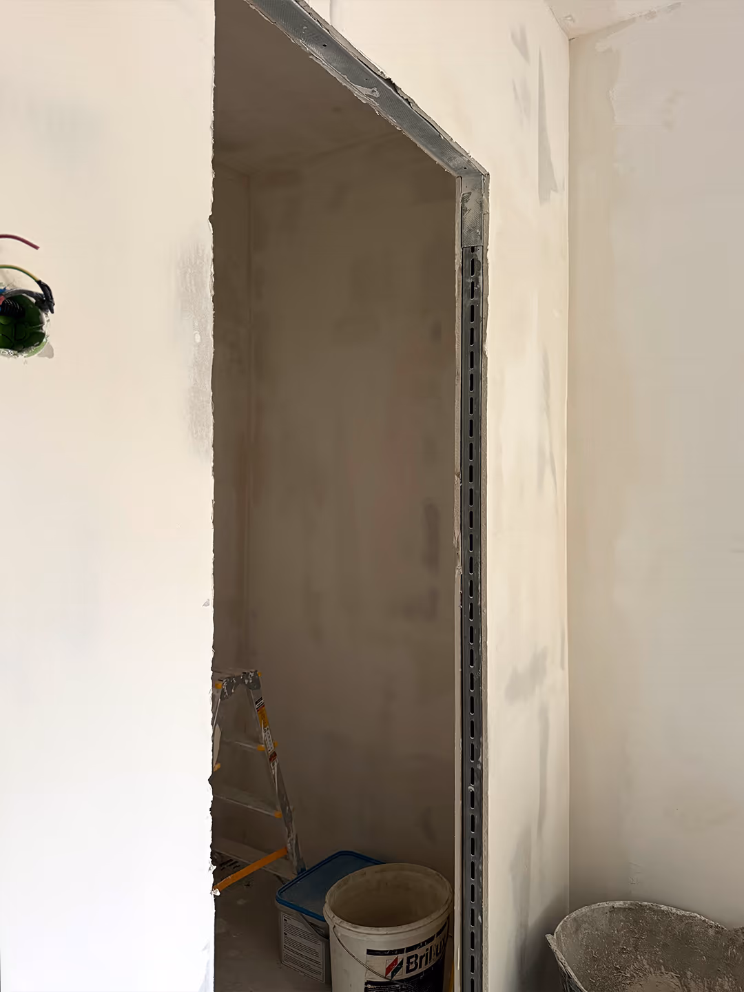 Zugrav Iași — Renovare casă etaj (Iași — Lunca Cetățuii) — Finalizate 31
